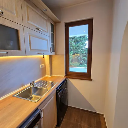 Super Lovely شقة بورغاس